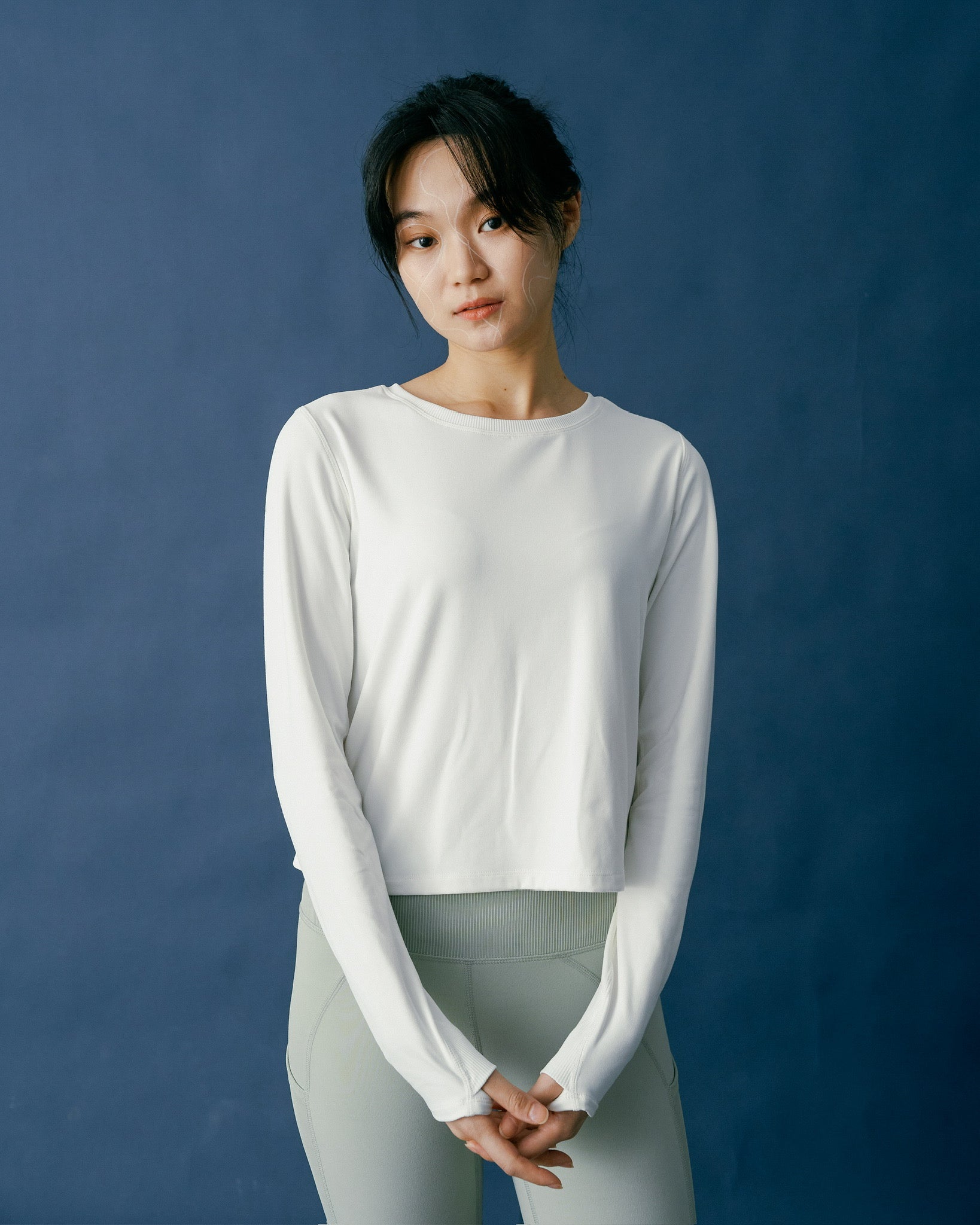 9:02 Long Sleeve Bow Top 蝴蝶結抽繩長袖外搭衣-SNOW