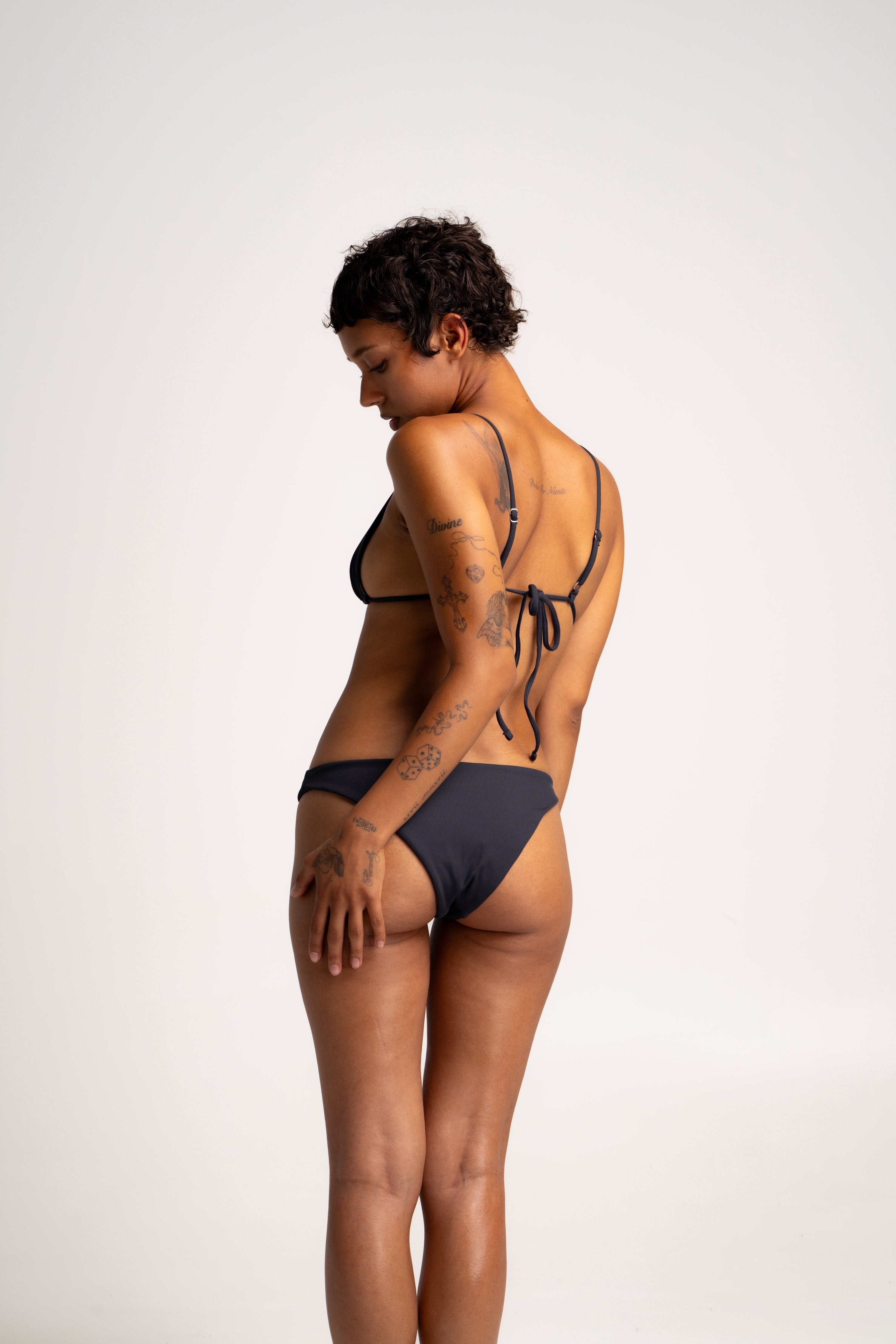 WET 曦光流影 - Devyn Top 隨心搭比基尼上身 律動黑