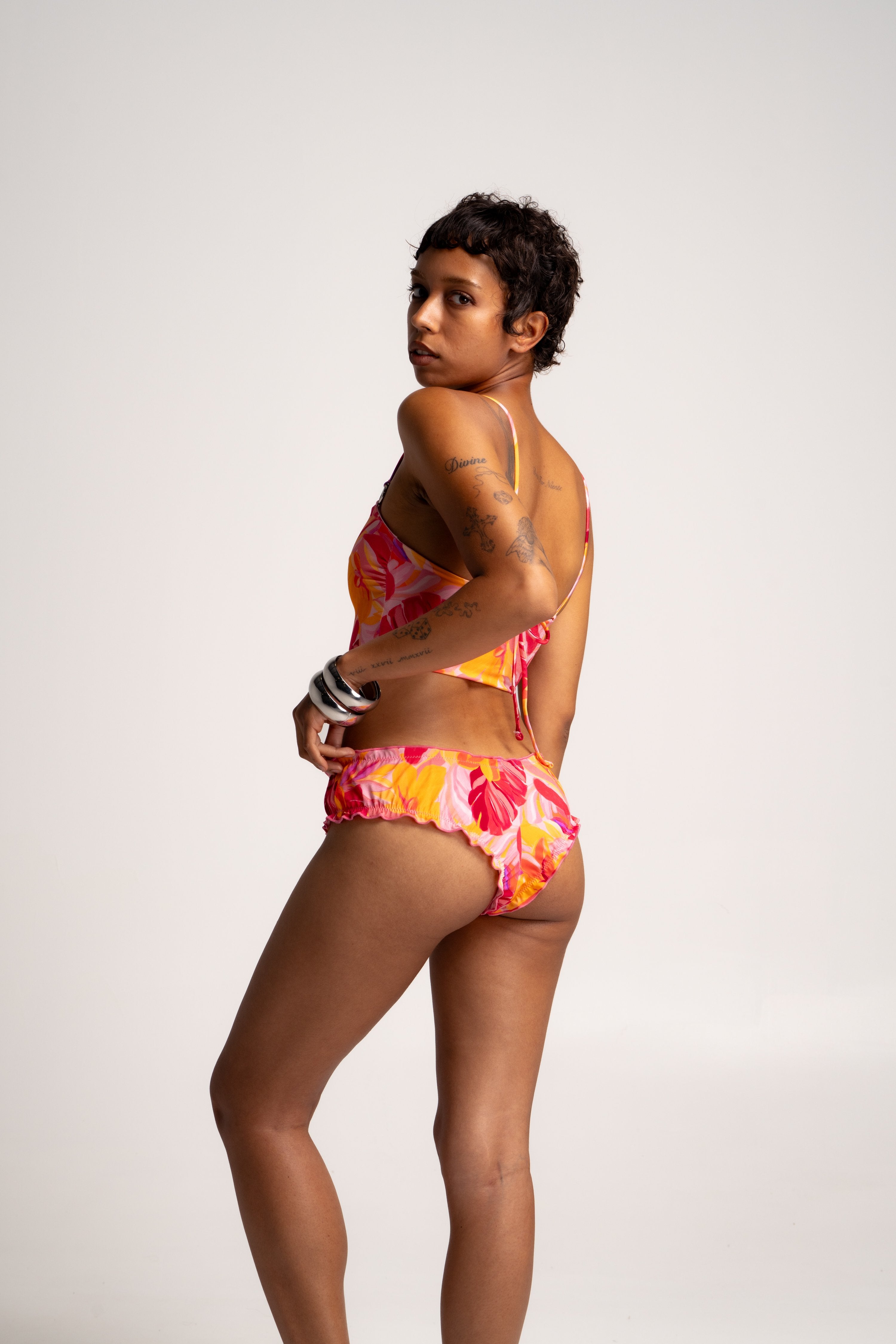 WET 熱浪潮光 - Amelia Top 長版兩穿平口比基尼上身 扶桑焰舞