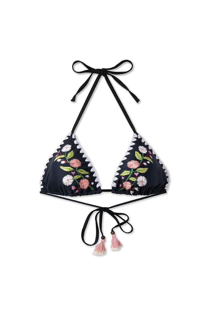 Redefined Romance Rosey 經典比基尼上身以精緻花卉刺繡點綴,展現柔美細節。