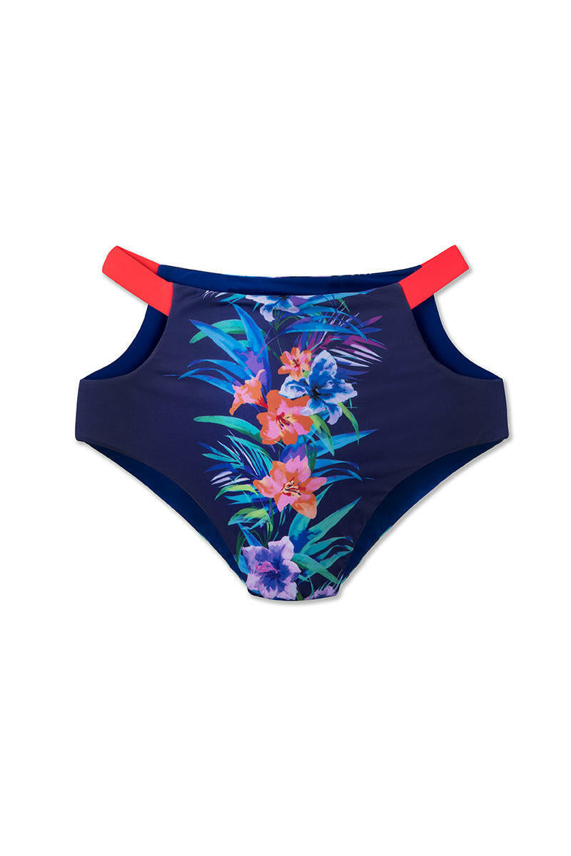 Hyper Tropical Naomi 經典比基尼下身採用復古輪廓注入現代感的新詮釋。