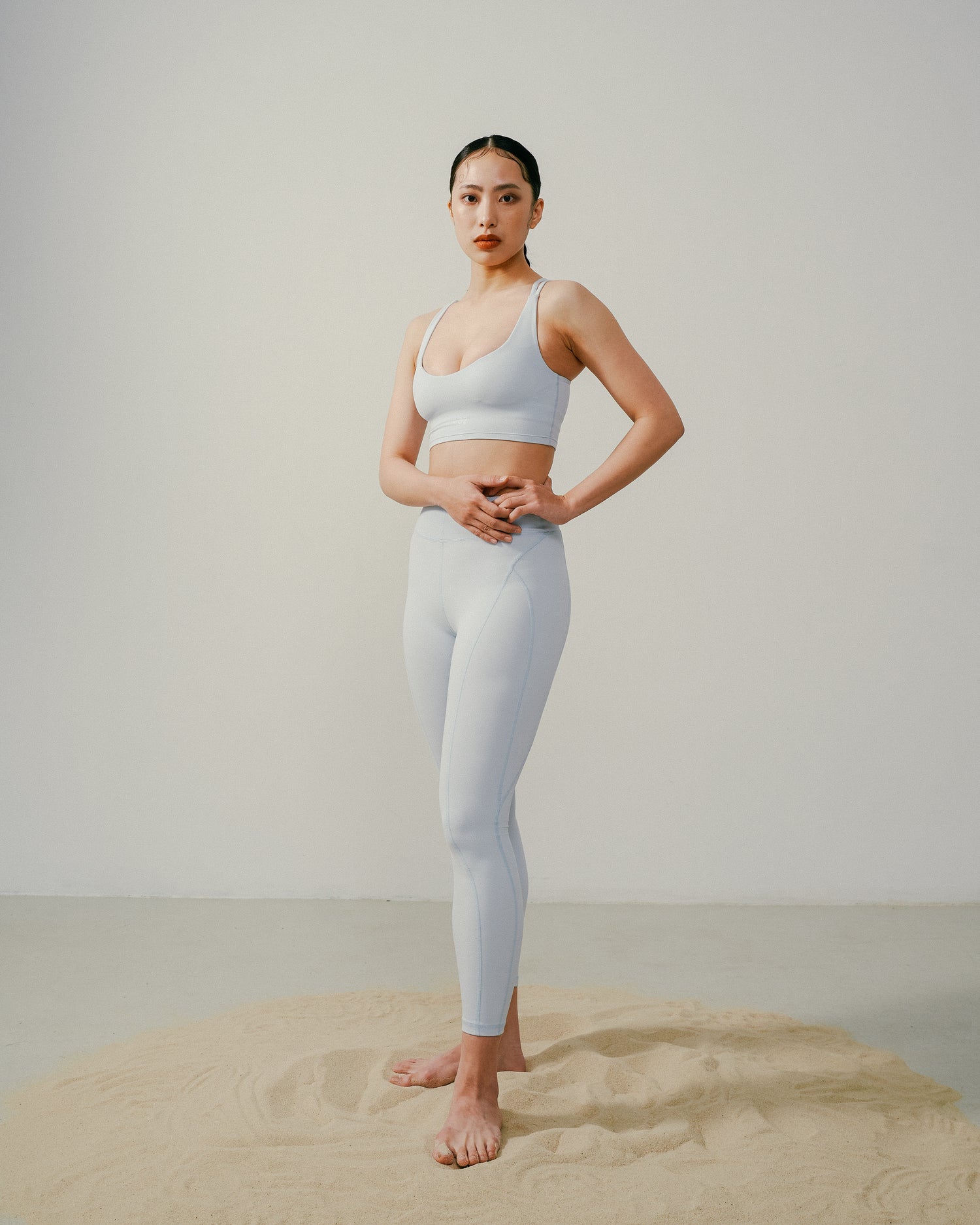 9:02  Crystal Top 細肩帶單雙設計Bratop-SKY