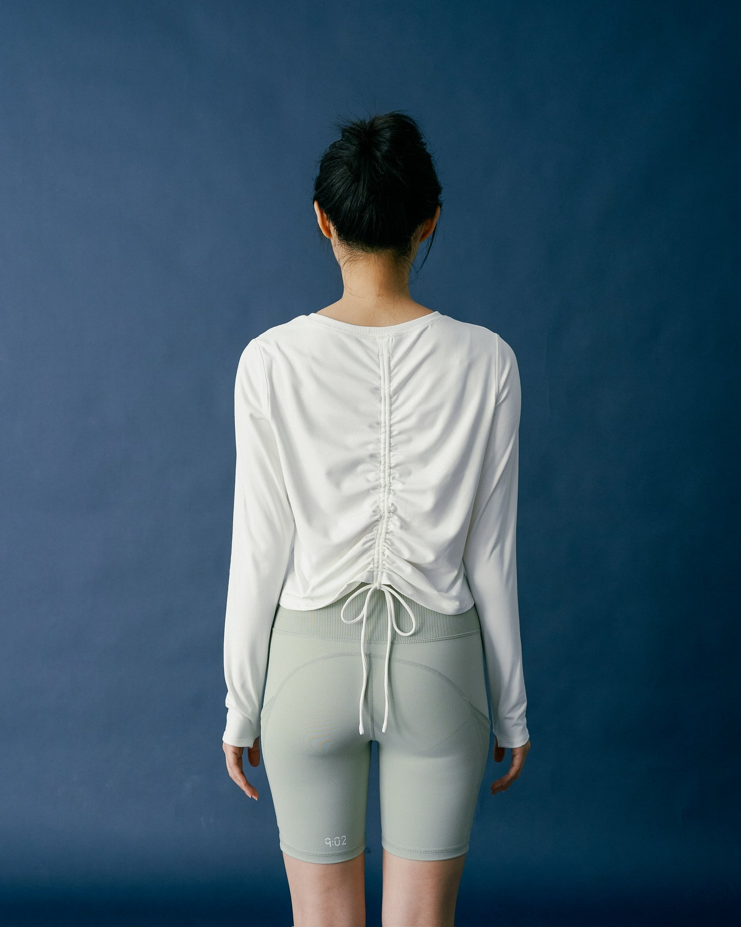 9:02 Long Sleeve Bow Top 蝴蝶結抽繩長袖外搭衣-SNOW