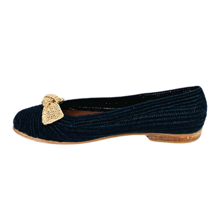 Proud Mary Footwear 摩洛哥手工大蝴蝶結編織平底鞋 - 黑