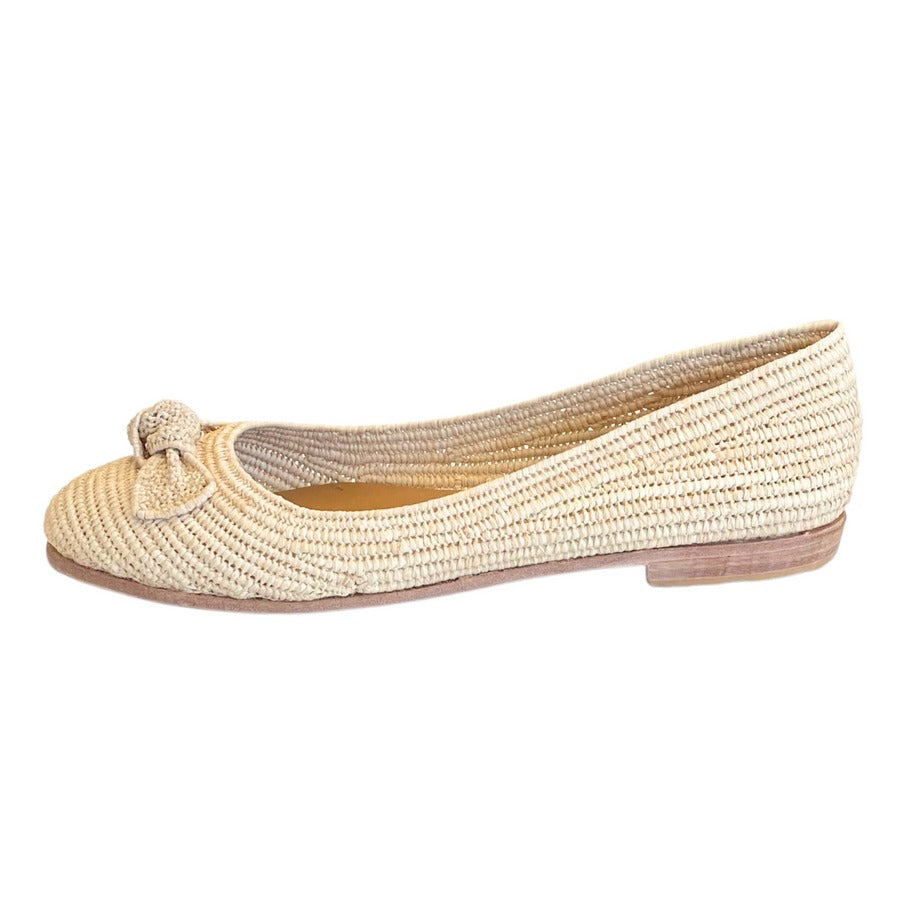 Proud Mary Footwear 摩洛哥手工大蝴蝶結編織平底鞋 - 自然色