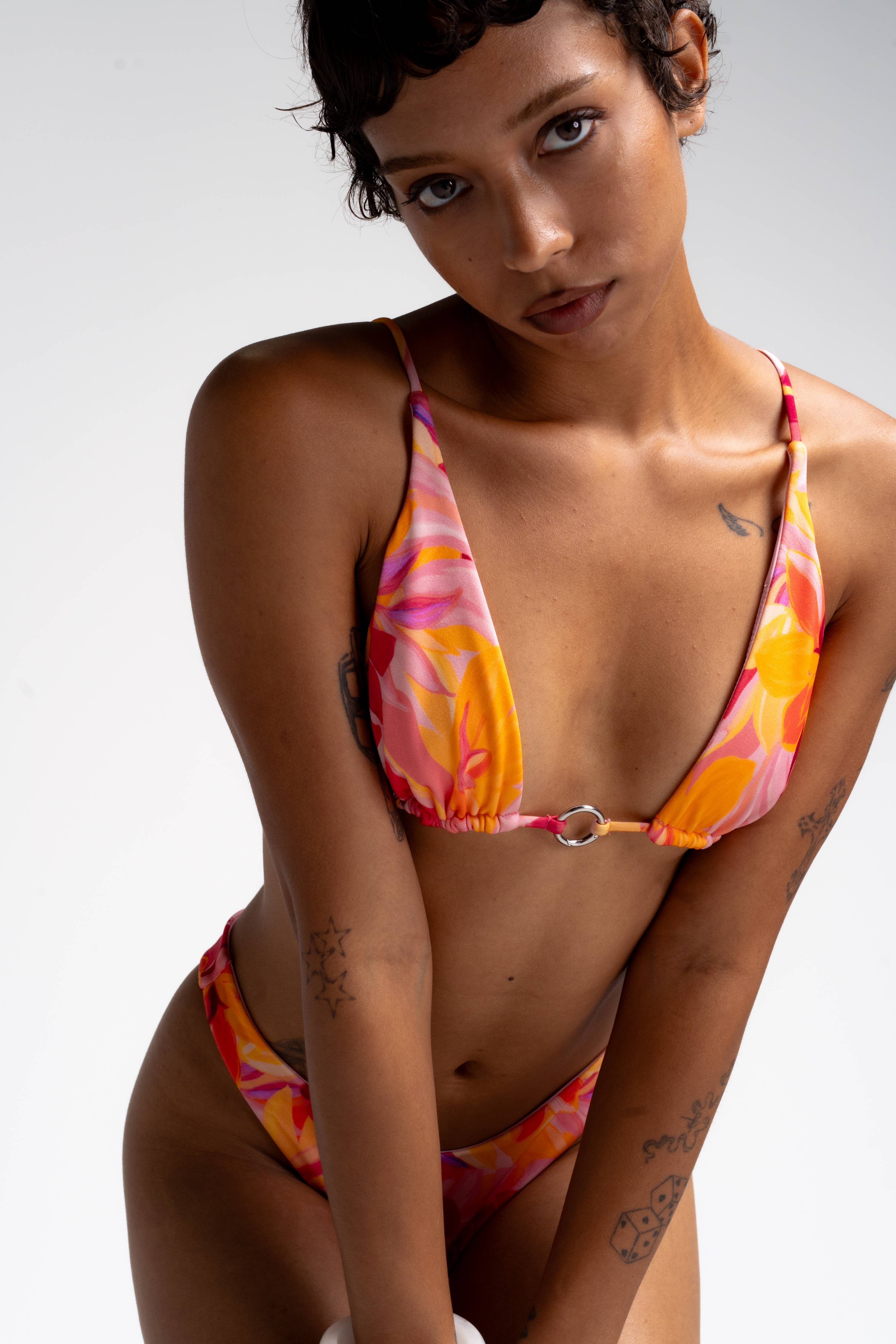 WET 熱浪潮光 - Devyn Top 隨心搭比基尼上身 扶桑焰舞