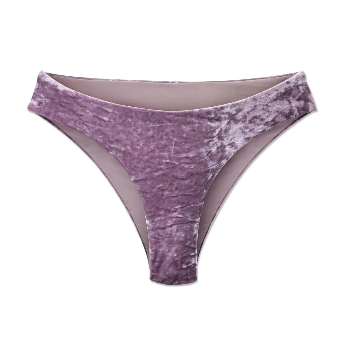 Retro Summer Angela 經典比基尼下身這款經典低腰比基尼下身以復古感壓紋天鵝絨打造,質地柔軟、光澤迷人,散發懷舊又時髦的氛圍。